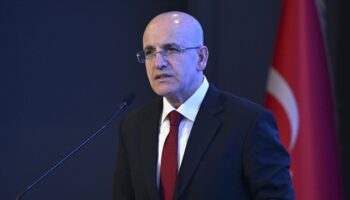mehmet simsek dubaide yatirimcilarla gorusecek cAgdzead