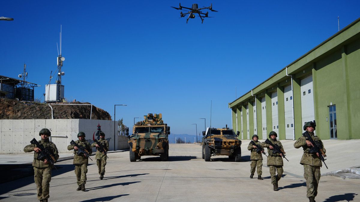 mehmetcik sinir hattinda yerli ve milli sistemlerle 724 gorevde 4 fD72QcL3