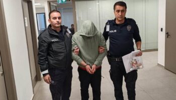 mersinde 157 dolandiricilik sucundan aranan kisi yakalandi XDYO5BEZ