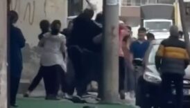 mersinde yol verme kavgasinda taraflar birbirine girdi WABBbFlq