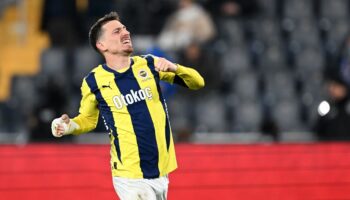 mert hakan yandas dalya demeye hazirlaniyor 4IseNg59