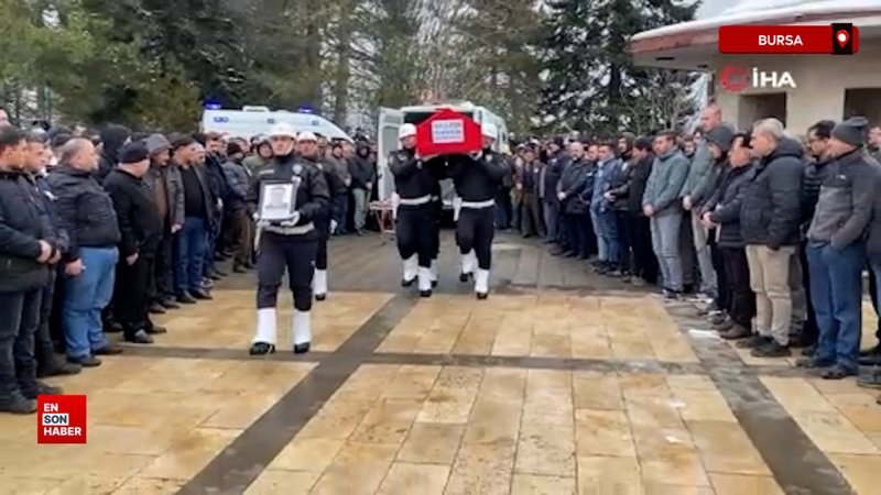 motosiklet kazasinda hayatini kaybeden polis bursada topraga verildi Blt13FGg