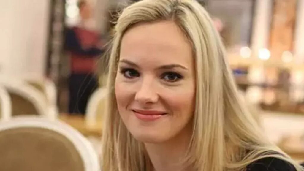 oyuncu ve model sebnem schaeferdan irkcilik itirafi almanyada dislandim cBfdZLAK