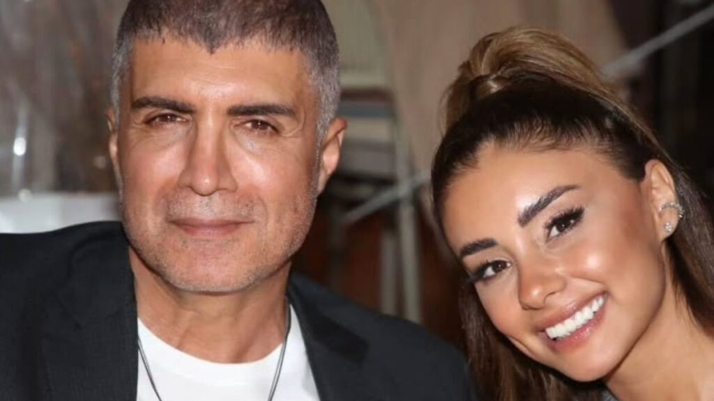 ozcan deniz cephesi karisti annesinin evini basti 3eudVLyr