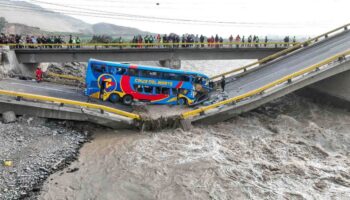 peruda kopru coktu 2 olu 41 yarali bM7Xznp9