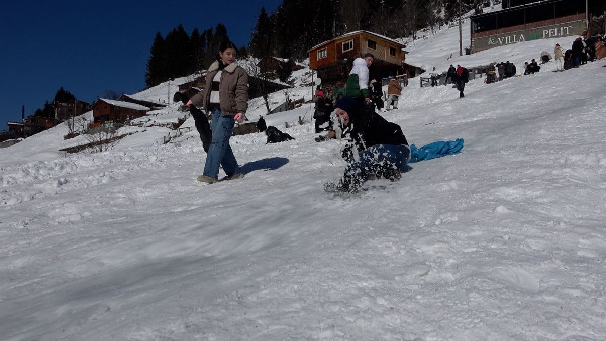 rize ayder yaylasinda kar festivali 1 vRf7vl5X