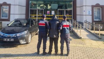 samsunda 22 yil hapisle aranan firari yakalandi jgl4XzV8