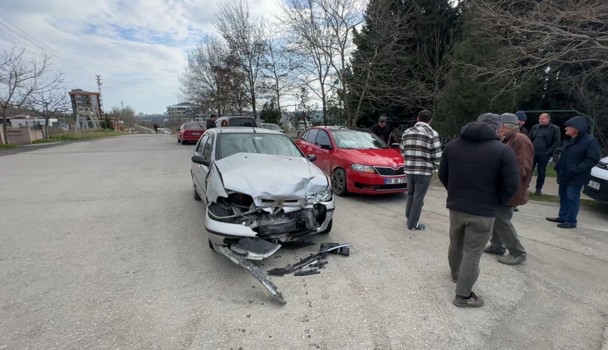 samsunda siklikla kazalarin oldugu caddede yine kaza 1 yarali 0 6npEwb1e
