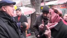 sanliurfali vatandastan chpli mahmut tanali sasirtan dayak istegi xJWwSKVO