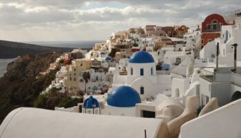 santorini adasinda 53 buyuklugunde deprem wbMXVrxl