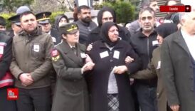 sehit osman oktay izmirde duzenlenen askeri toren ile son yolculuguna ugurlandi dUqj5LXc