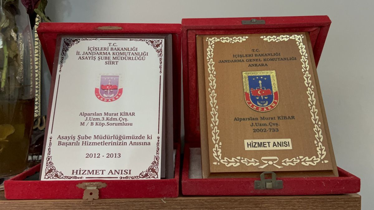 Siirt'te gözlerini kaybeden gazi uzman çavuşun eşinden vefa dersi 1 siirtte gozlerini kaybeden gazi uzman cavusun esinden vefa dersi 0 Qnjs7f4A