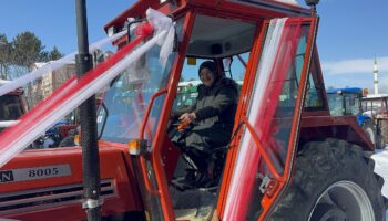 sivasta ilginc sevgililer gunu kutlamasi BdEtDNsh