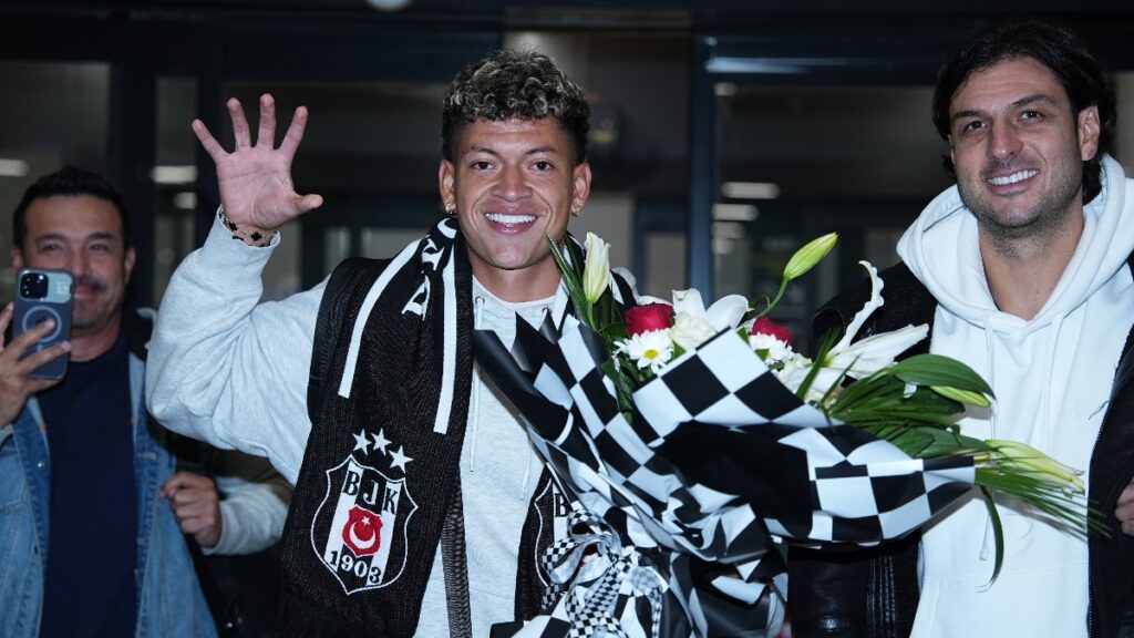 super ligde ara transfer raporu yas ortalamasi 252 NODkdU3i