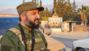 suriye savunma bakani kasra rus usleri fayda saglayacaksa acik kalabilir yUjYBZXw