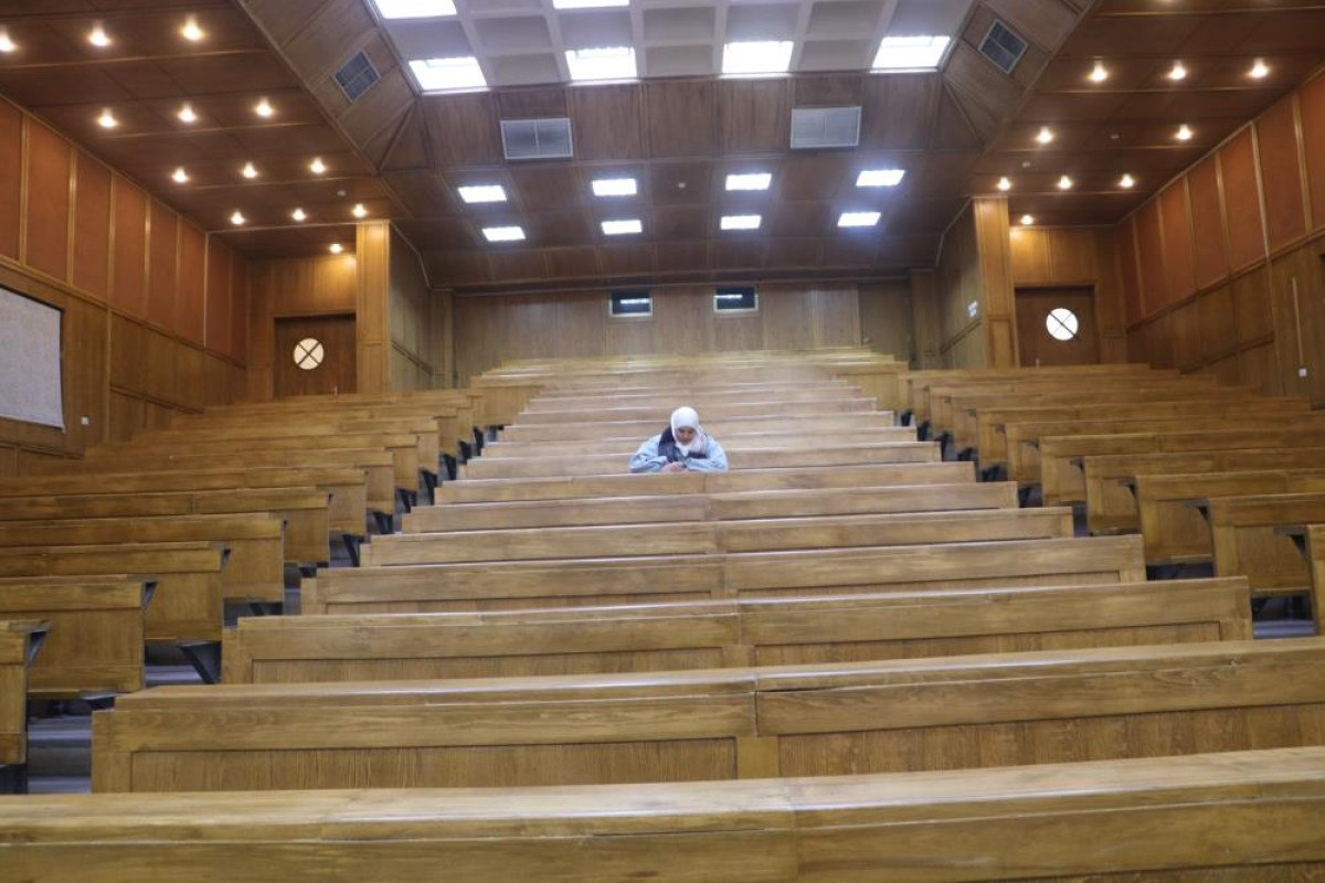 suriyede muhalif ogrencileri yakalattiran esadin jurnalci profesoru tutuklandi 3