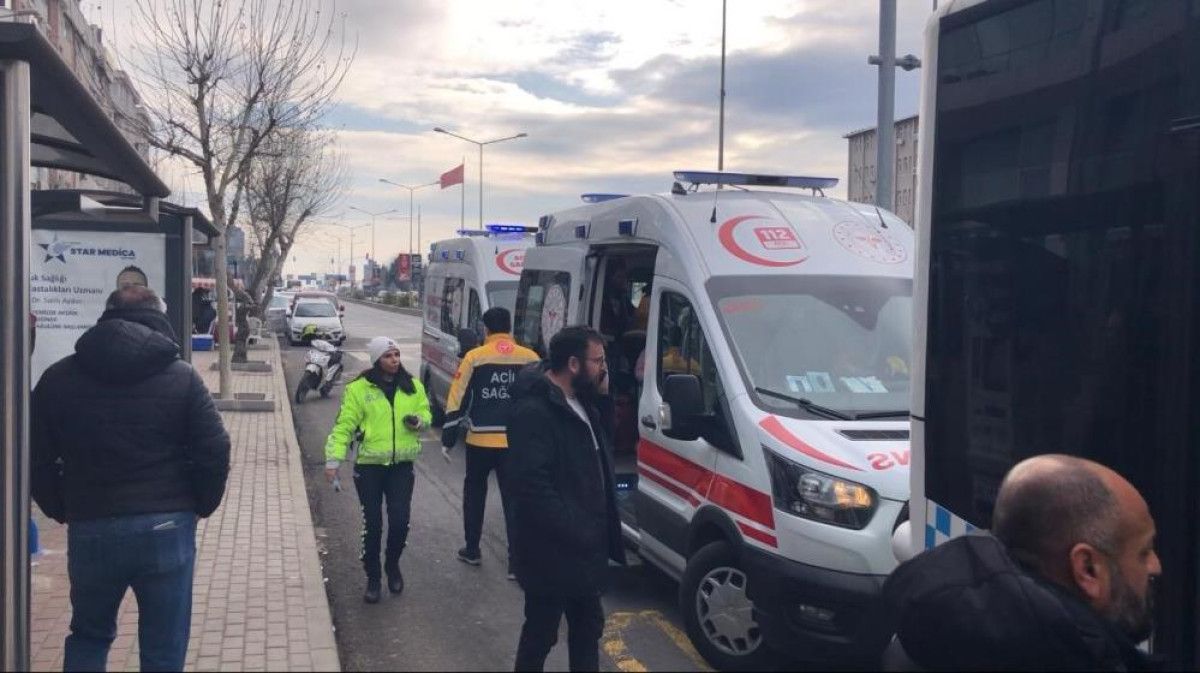 tekirdagda halk otobusu ani fren yapti 3 yarali 0 mcqCblwR