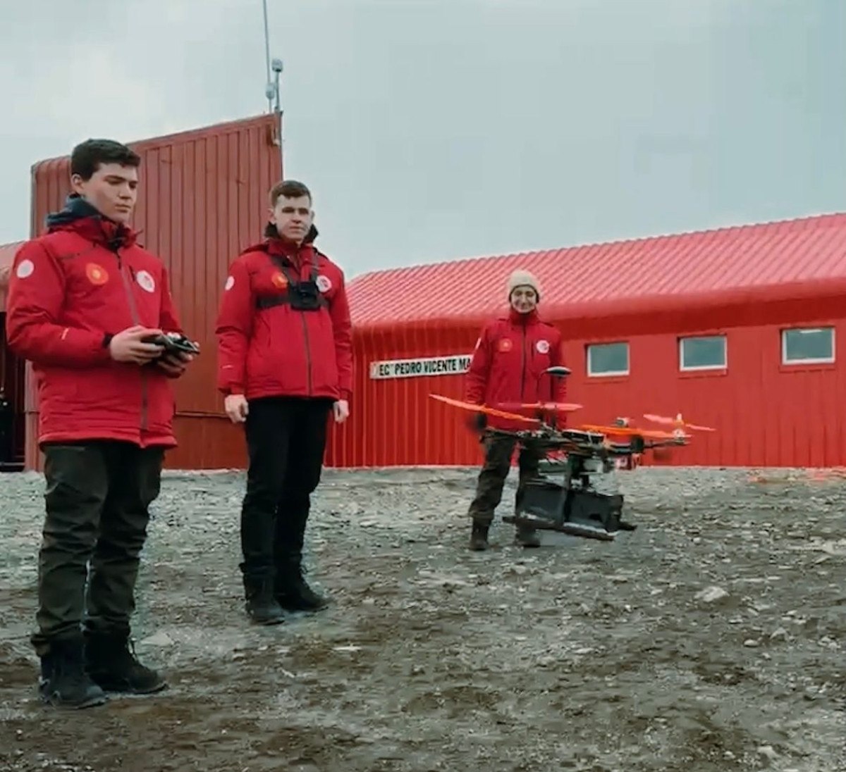 teknofest birincisi gencler antarktikada 2