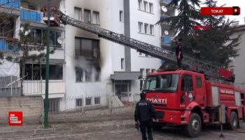 tokatta apartman yangini 12 kisi dumandan etkilendi Fv9Ij4BP