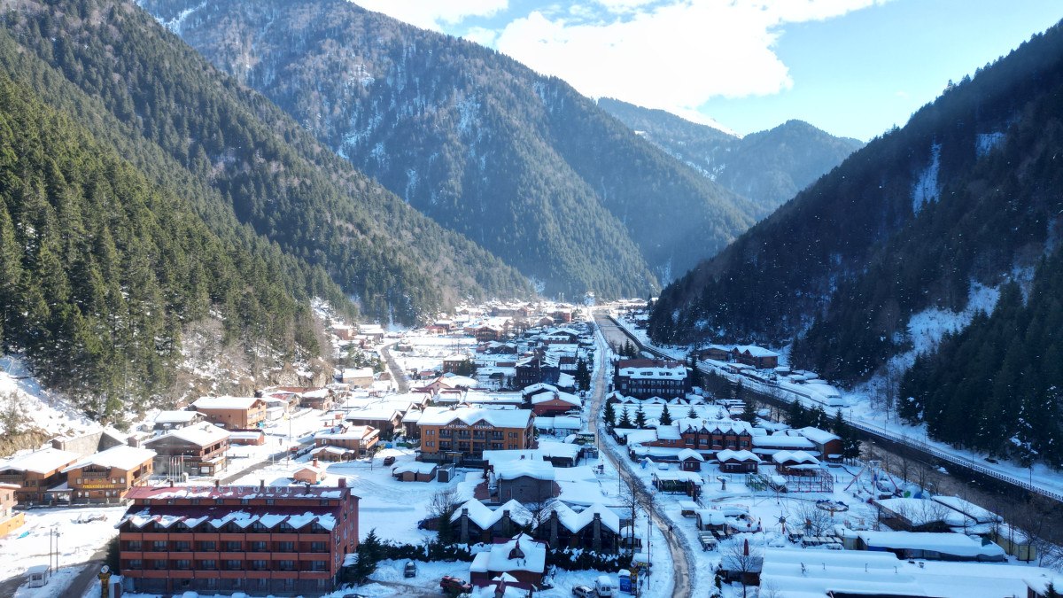 trabzon uzungolde eksik belgeli 70 turizm tesisi muhurlendi 2