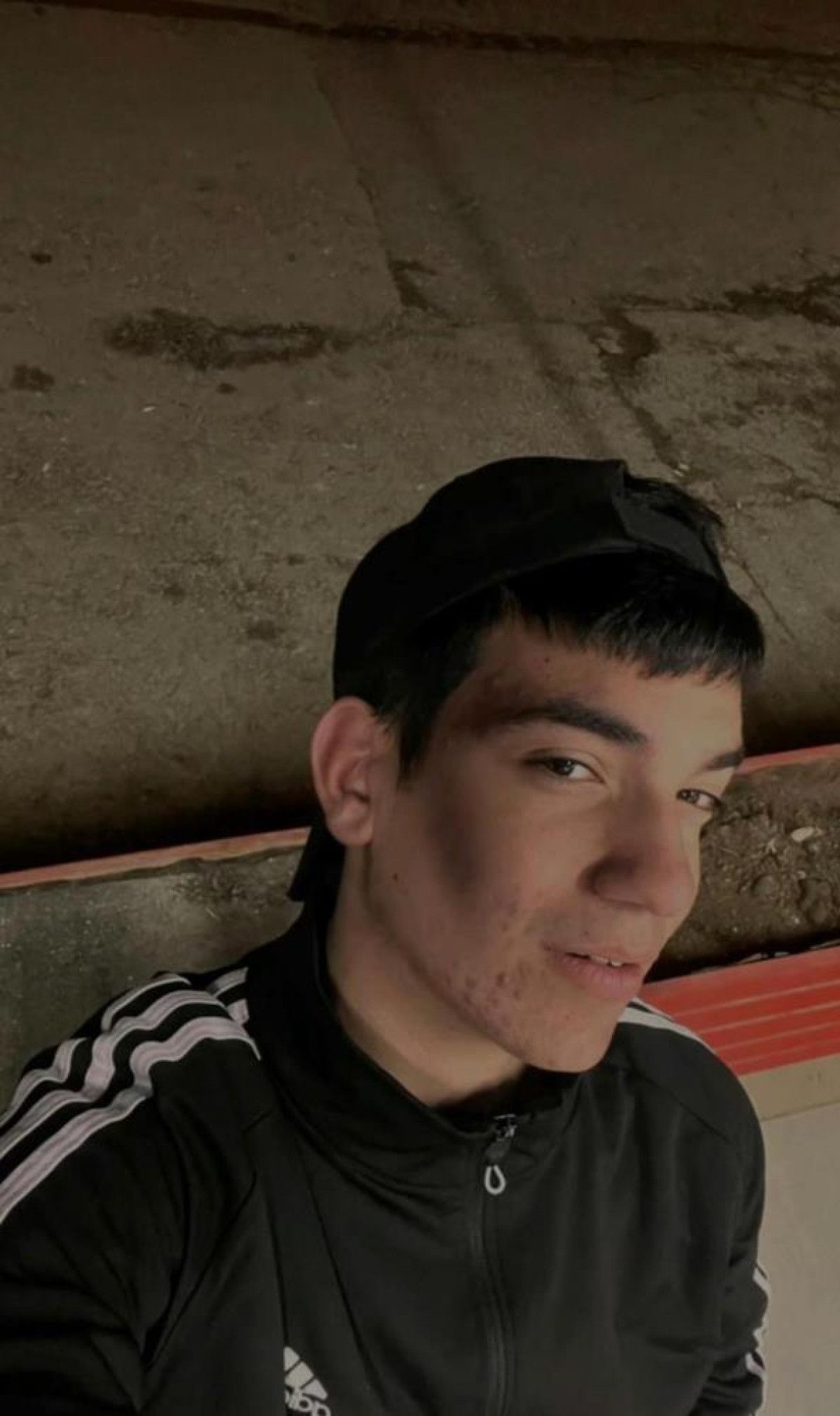 tribunden dusen kocaelisporlu taraftar yasam savasi veriyor 0 fkHOnE3Z