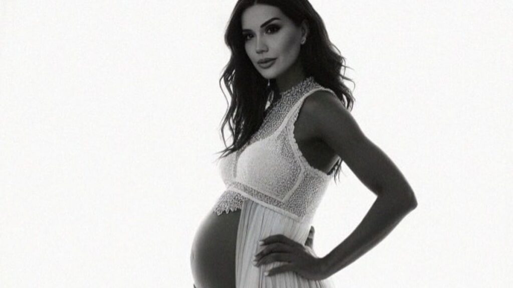 tup bebek tedavisi goruyordu dilan polat yapay zekayla hamile kaldi A1kA2Hn6