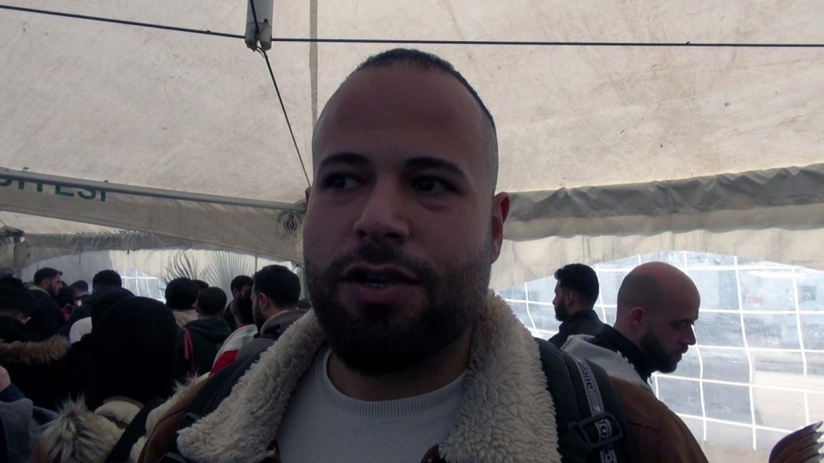 ulkesine donene suriyeli insallah ileride turkiyeye yine gelirim ama bu defa gezmek icin 2 jUEOvnkZ