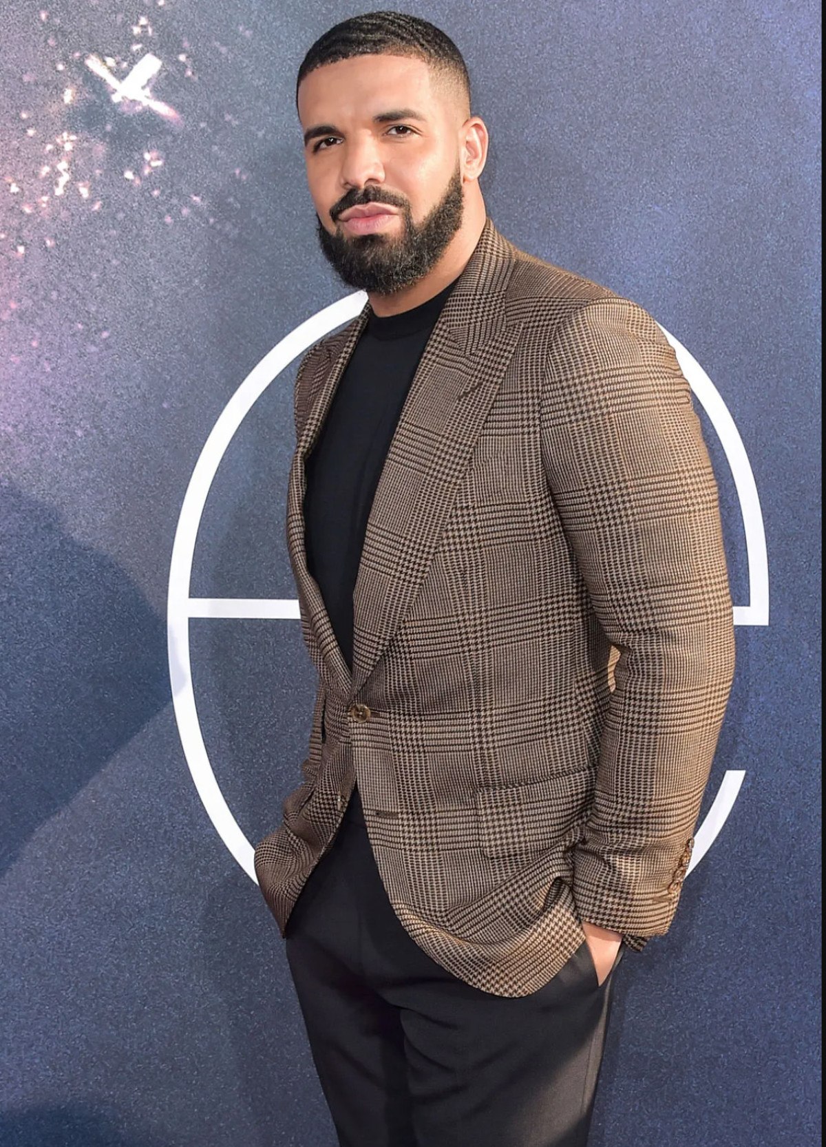 Ünlü rapçi Drake konser sonrası verdiği yemek siparişiyle gündem oldu 2 unlu rapci drake konser sonrasi verdigi yemek siparisiyle gundem oldu 1 ibyXEpTS