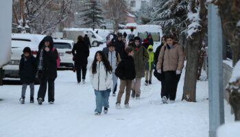 vanda okullara kar engeli OGMatTYd