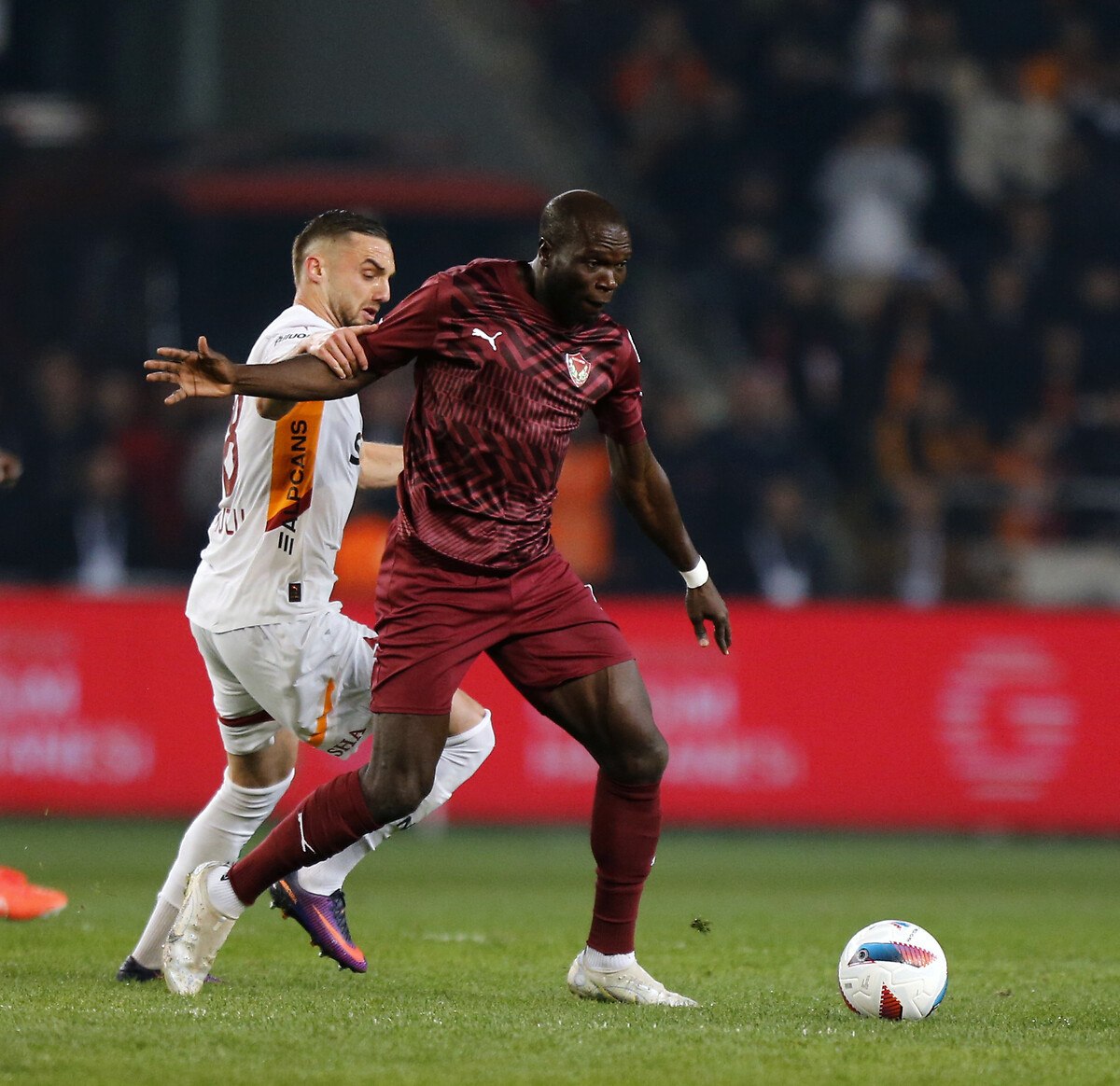 Vincent Aboubakar, 1'inci Lig'e gidiyor 1 vincent aboubakar 1inci lige gidiyor 0 hsmgOG65