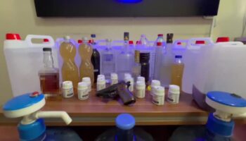 zonguldakta polis damacanalarda litrelerce sahte alkol ele gecirdi YLchWWYq