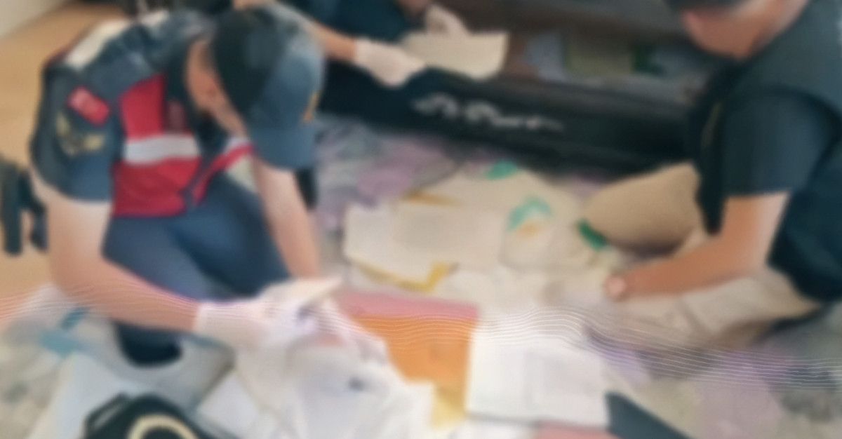 10 ilde 5 ayri suc orgutune operasyon 74 supheli yakalandi 4 JFw2a3rB