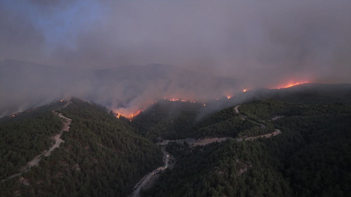 19 gunde 61 orman yangini 23 supheli gozaltina alindi 1 4Wzk87rb