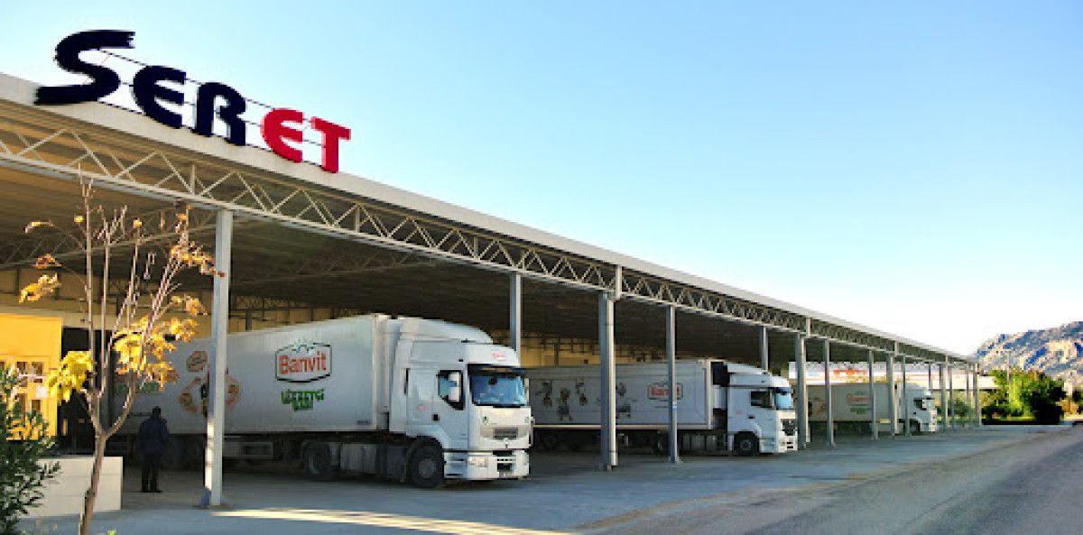 38 yıllık et imparatorluğu çöküşte: Resmen ilan etti! 1 38 yillik et imparatorlugu cokuste resmen ilan etti 0