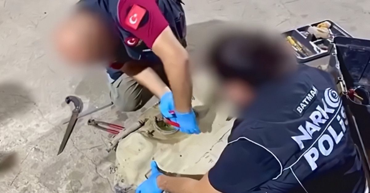 72 ilde uyusturucu operasyonu bin 933 kisi yakalandi 4 Kf1gV4Fb