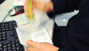 abd vizesine yeni sart sosyal medya hesaplarinizi HsXclqZx