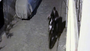 adanada motosiklet calan hirsiz gezip geri verecektim diyerek kendini savundu ORczb5n2