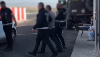 agrida kasten oldurme sucundan hapis cezasi bulunan hukumlu yakalandi J5NDMMUG