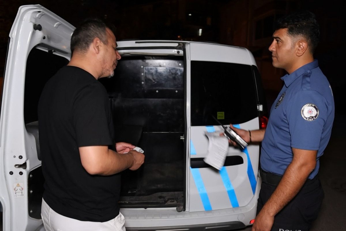 aksarayda dur ihtarina uymayan ehliyetsiz surucu 3 kez alkollu yakalandi 7 mkEsnWhy