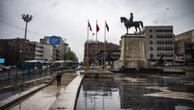 ankara valiliginden kuvvetli ruzgar uyarisi a7iRJVUu