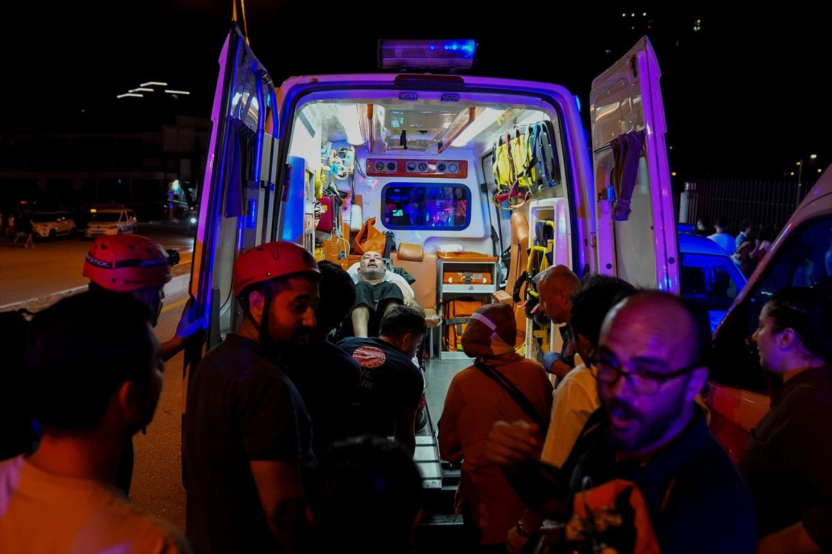 ankarada 3 kisinin oldugu yangin faciasinda binanin muteahhiti yakalandi 0 Nn2rXWVi