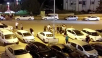 ankarada otomobil yayaya carpti HCru1JAP