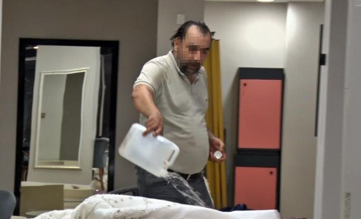 antalyada esinin kendisinden habersiz sattigi gelinlikciyi yakmaya calisti 0 7SUYCcSa