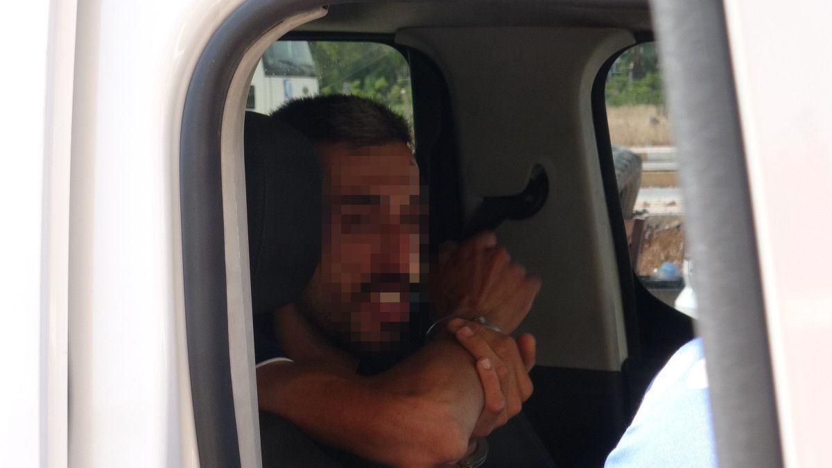 antalyada oglunun evini yaktigini komsularin telefonuyla ogrendi yakacagim dedi yakti 2 VE5Tf6GI