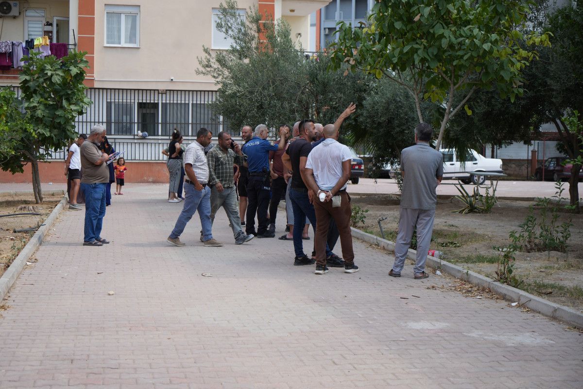 antalyada oglunun evini yaktigini komsularin telefonuyla ogrendi yakacagim dedi yakti 4 4NweHSMW