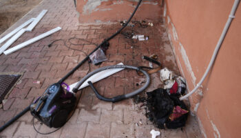 antalyada oglunun evini yaktigini komsularin telefonuyla ogrendi yakacagim dedi yakti ANExSgEi