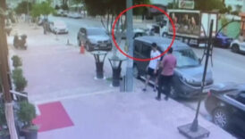 antalyada otomobille motosiklet carpisti 1 yarali AwCG2etY