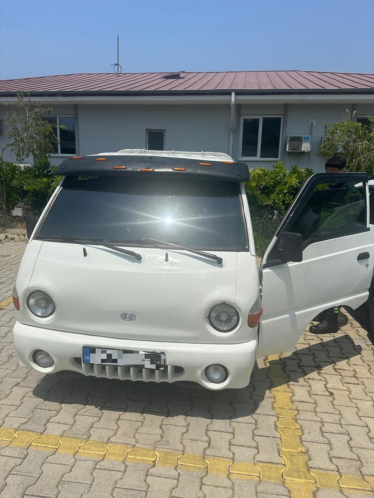 antalyada trafigi tehlikeye atan surucuye ceza yagdi 1 LEh9ywrU