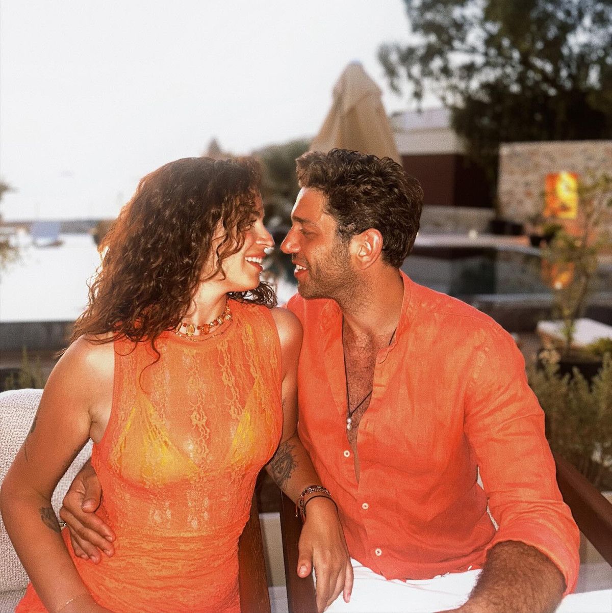 ask hayati hizli unlulerden asli bekiroglu yeni askini acikladi 0