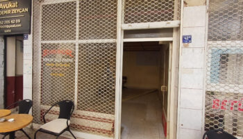 aydinda yarim asirlik terzi dukkani sessizlige burundu WU11EMjH